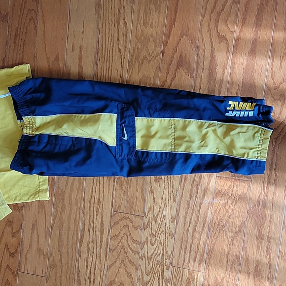 Boys nike set. Size 4 - Picture 3 of 3